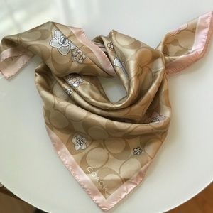 Coach scarf